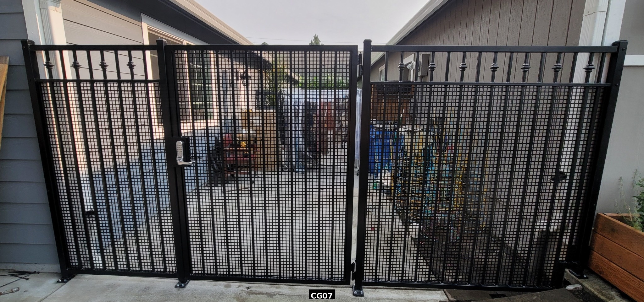 Custom Metal Gates project